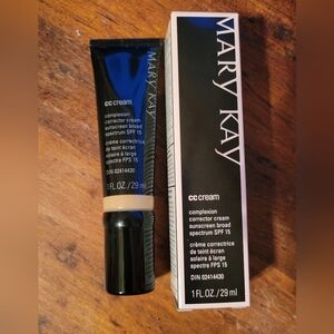 Mary Kay CC Cream Med-Deep SPF15